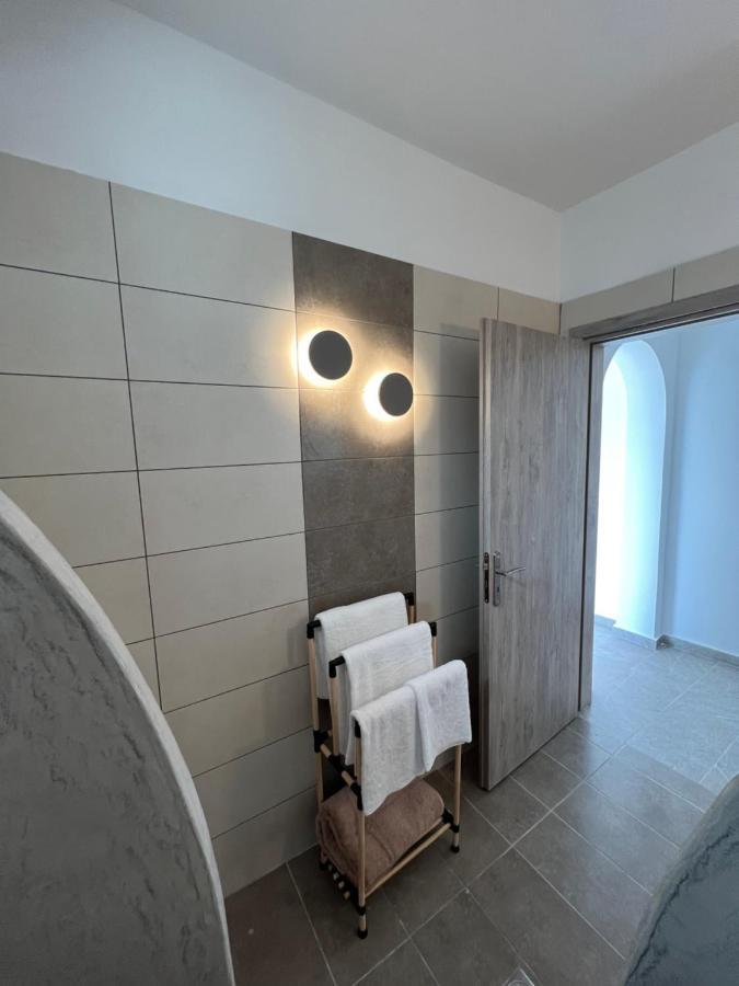 Petit Homme By Andreas Apartment Perissa  Ngoại thất bức ảnh
